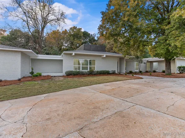 222 Lakewood Dr, Enterprise, AL 36330