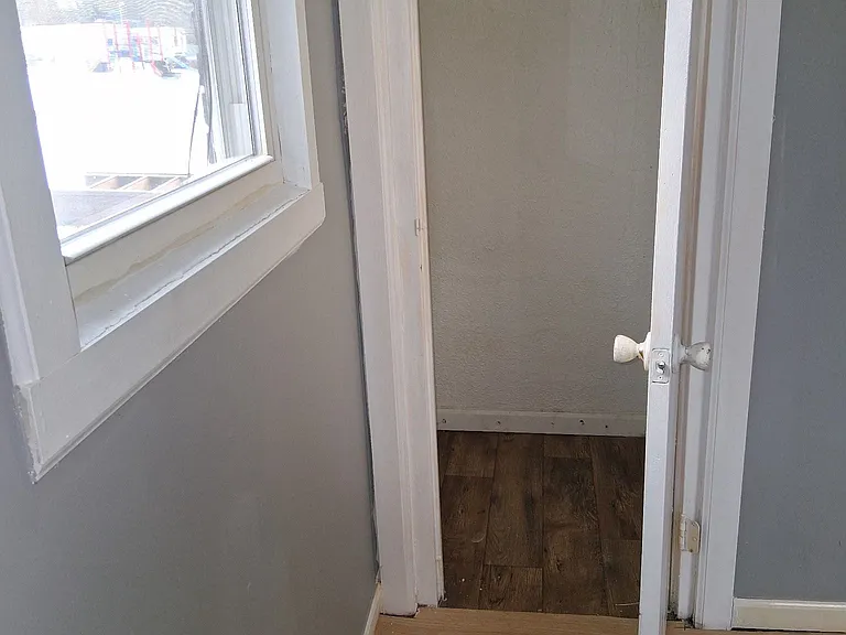 104 E Old Post Rd — Photo 18