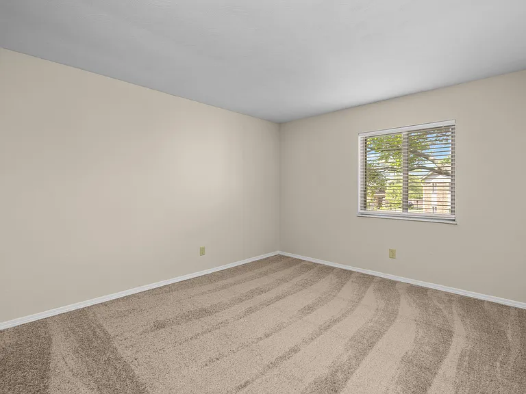Deerfield Apartments | 2 Bedroom Traditional Style | Bedroom Deerfield Apartments | 2 Bedroom Traditional Style | Bedroom