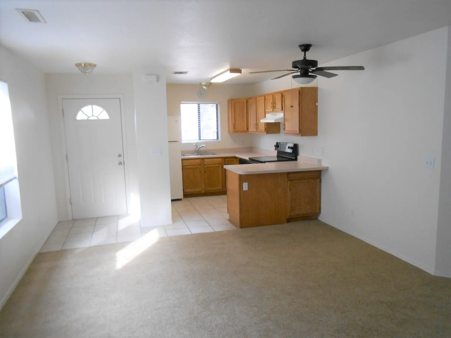 2 bed, $1,795 — Photo 2