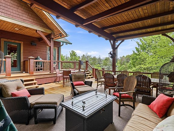 21st image of 1319 Licklog Hollow Rd
