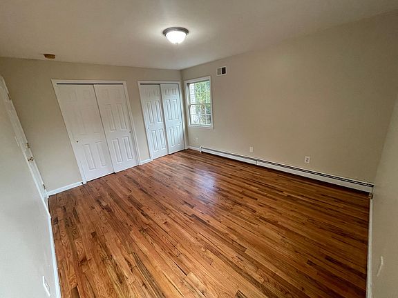 4th image of 38 Van Siclen Ave