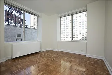 Sold by Space Marketing Shop