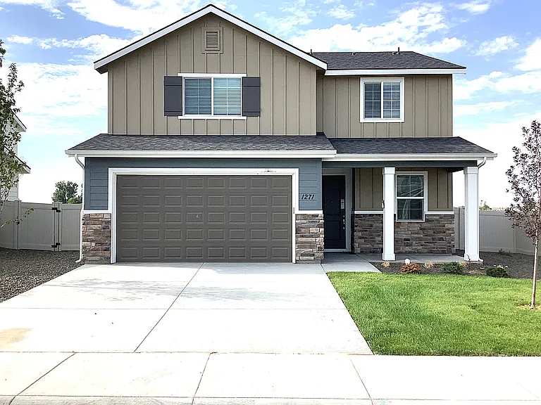 1271 E Ludlow Dr — Photo 1