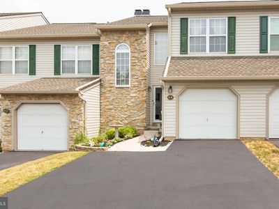 64 Bristol Ct, Norristown, PA, 19403