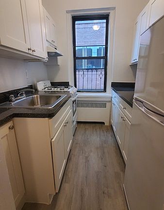 3rd image of 35-50 82nd St #4P