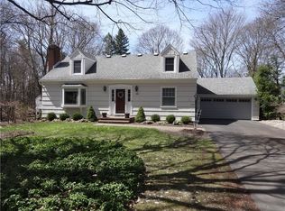 109 Superior Rd, Rochester, NY 14625