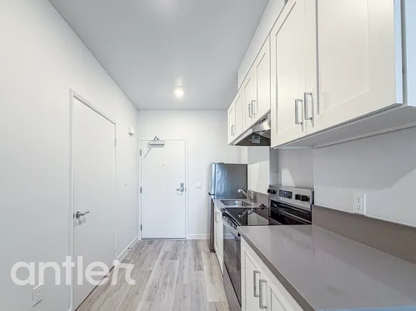 4007 W Martin Luther King Jr Blvd, Los Angeles, CA