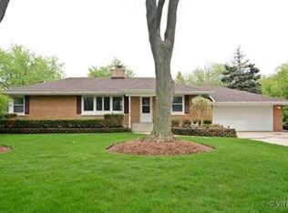 1S515 Taylor Rd, Glen Ellyn, IL 60137
