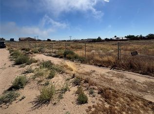6589 Fremontia St, Oak Hills, CA 92344