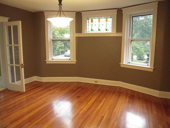 2nd image of 363 McAlpin Ave APT 4