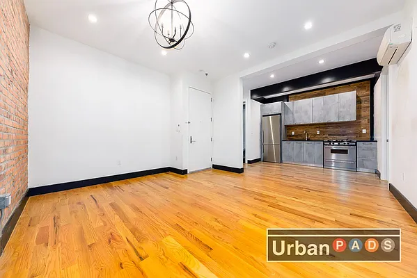 Rented by Urban Pads | media 4