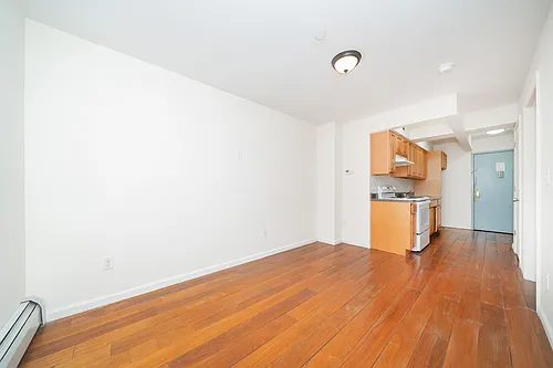 1417 Longfellow Ave #3G Photo 1