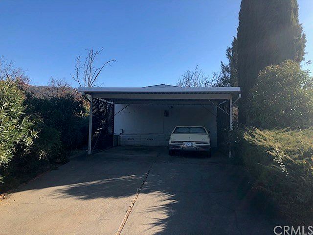 1st image of 13930 Walnut Way