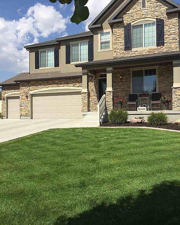 1st image of 3886 W Winthrope Dr