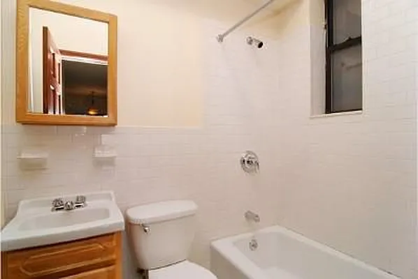 Rented by Yalago, Inc. | media 11