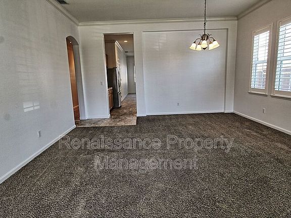 3rd image of 1801 Goldpoppy St