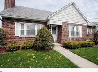 119 E Weis St, Topton, PA 19562