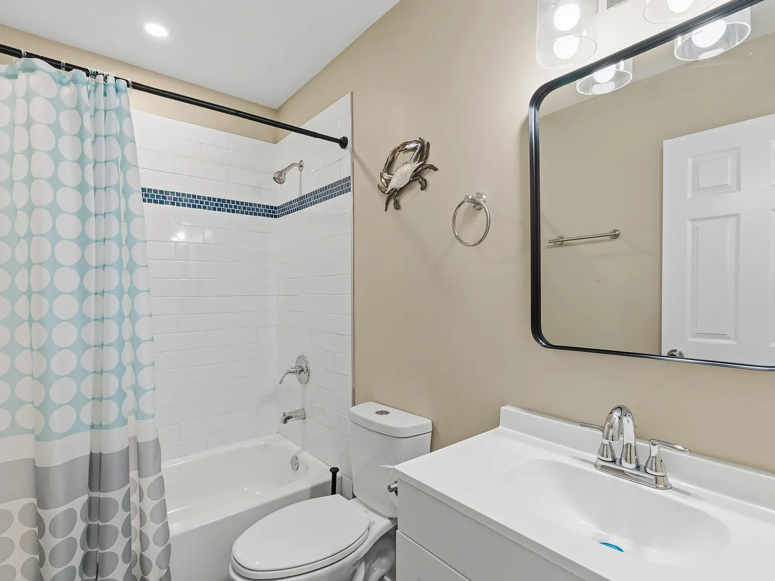 1 bed, $1,250 — Photo 3