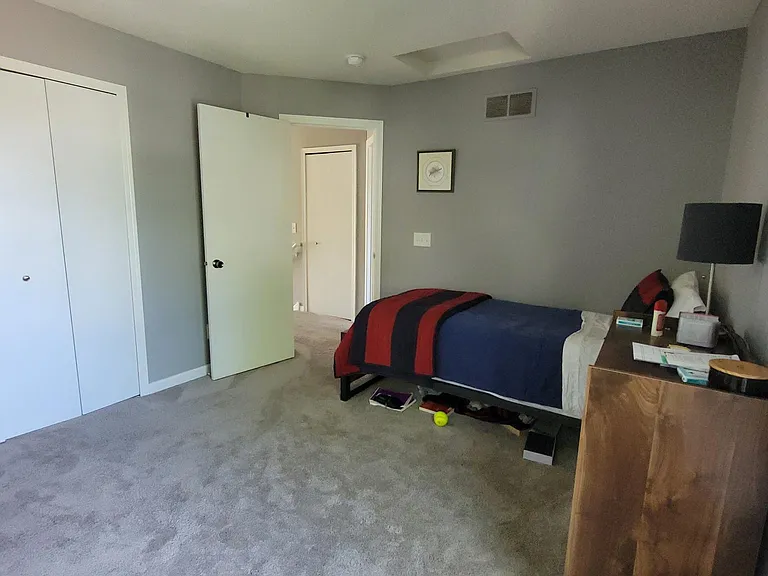 7648 Century Ct — Photo 25