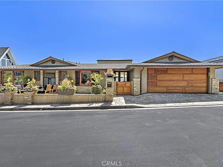 612 Allview Pl — Photo 2