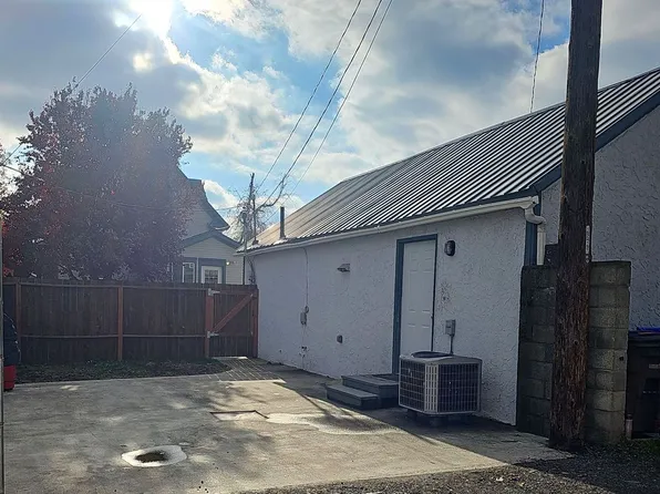 1309 10th Ave #B, Lewiston, ID 83501