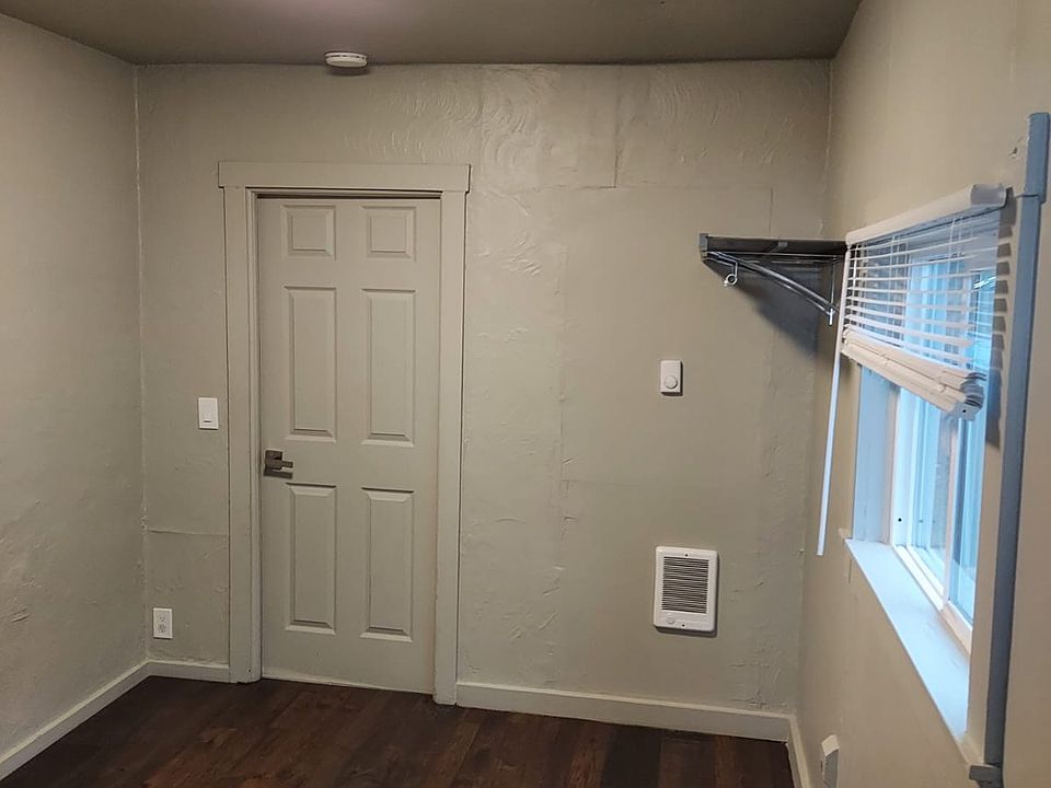 1st image of 1856 Ulex St