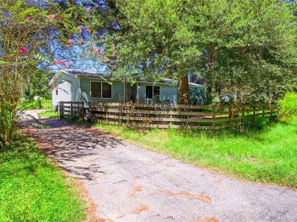 389 County Road 2281, Cleveland, TX 77327