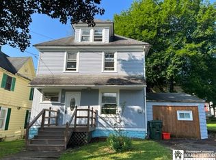 9 Cowing St, Jamestown, NY 14701