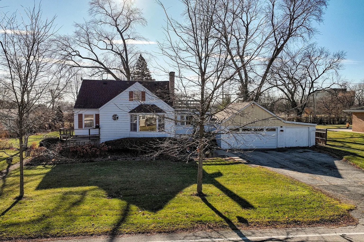 33 E Walnut Ave photo 1