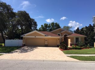 1586 River Ct, Tarpon Springs, FL 34689