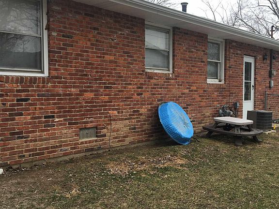 2nd image of 3418 N Milton St