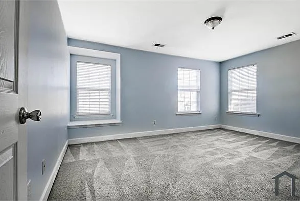 27 Pin Oak Ln — Photo 32