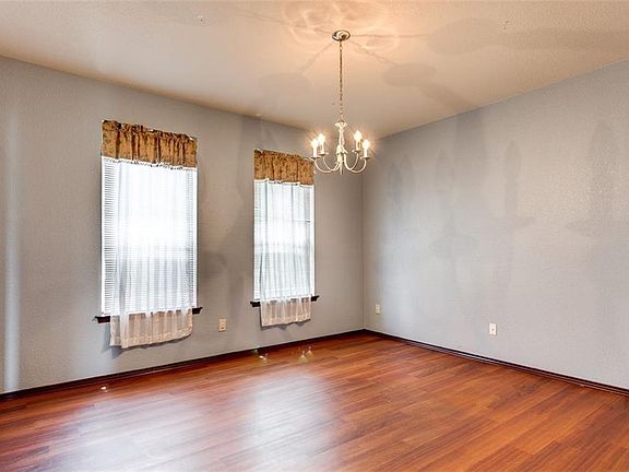 5th image of 14141 Cochise Dr