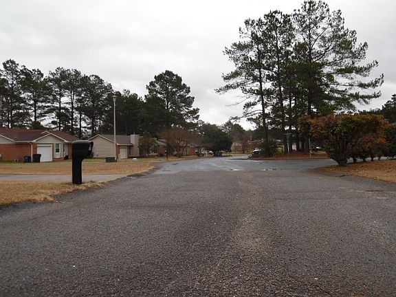 5th image of 6923 Bostick Dr