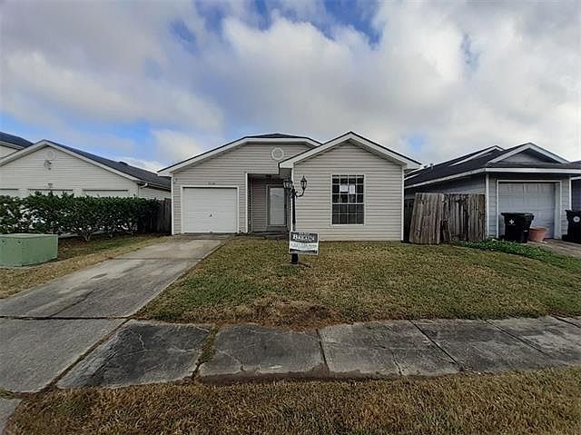1st image of 5134 Forest Park Ln