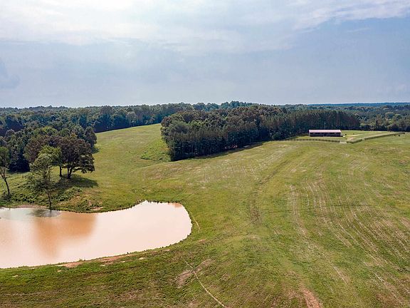 3rd image of 2545 Dry Creek Rd