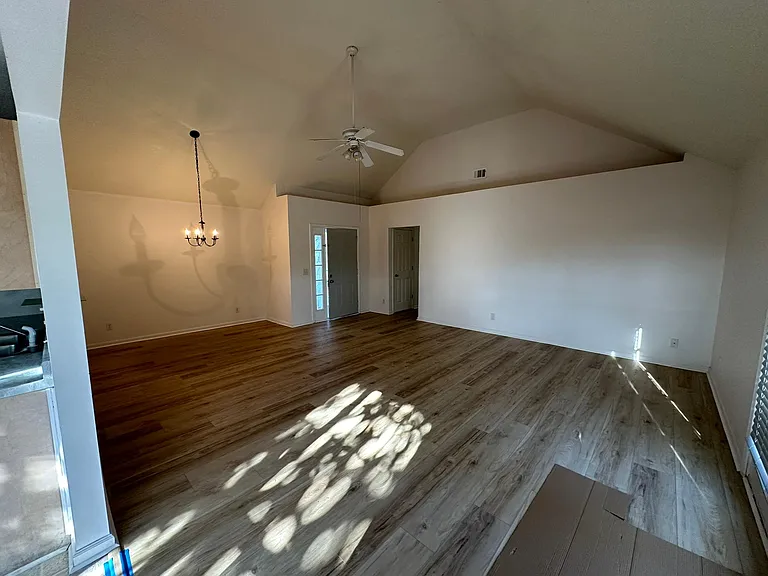 101 Berwick Lakes Blvd — Photo 3