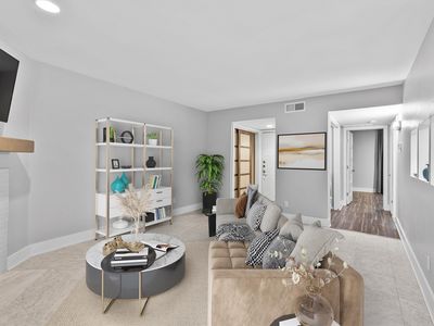 2505 Wedglea Dr APT 201, Dallas, TX, 75211