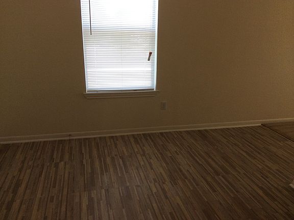 3rd image of 1405 Van Zanten Ct #D-4