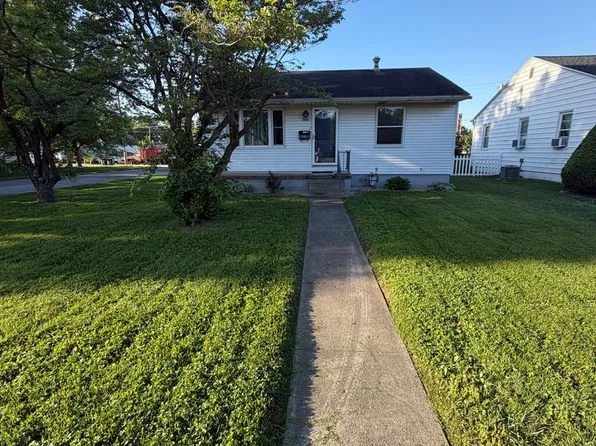 3200 Edgewood Dr, Evansville, IN 47712