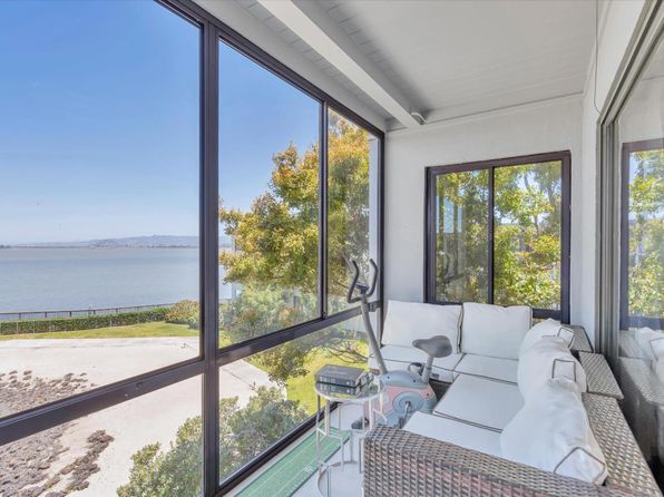 8 Admiral Dr UNIT 331, Emeryville, CA 94608