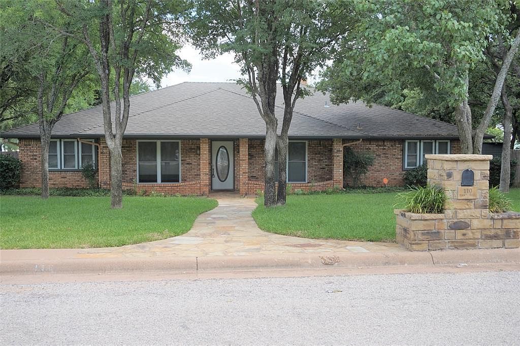110 Fawn Trl Graham Tx 76450 Zillow