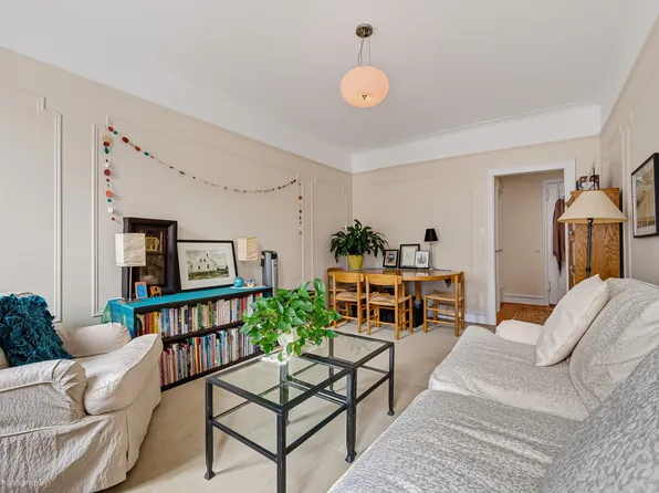 41-42 42nd Street image 1 of 10