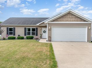 2223 E Moonglow Ct, Saginaw, MI