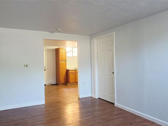 3rd image of 3900 W 24th Ave #B