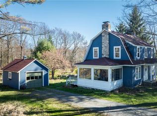 374 Cragsmoor Rd, Cragsmoor, NY 12420