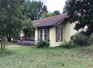 408 N Maple St, Lewisville, AR 71845