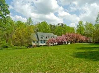 2093 Hunters Crest Way, Vienna, VA 22181