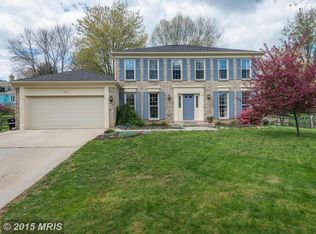 17205 Sandy Knoll Dr, Olney, MD 20832